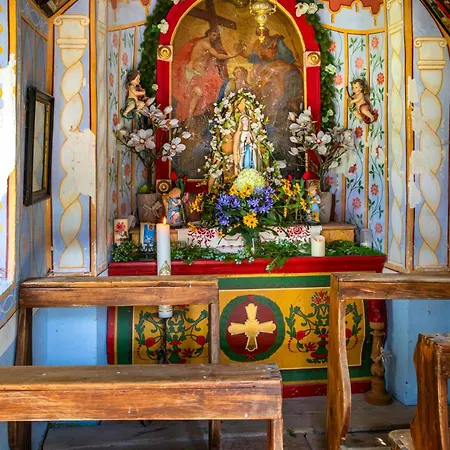 瓦豪富尔堡尔恩豪富巴姆比豪富酒店 *