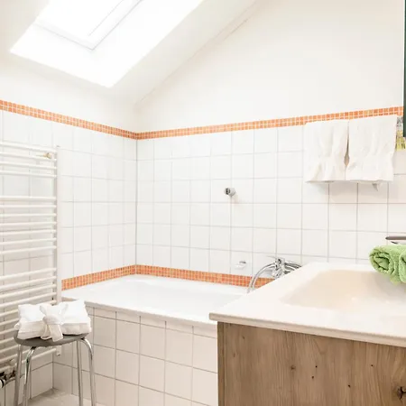 农家乐 瓦豪富尔堡尔恩豪富巴姆比豪富酒店 湖滨福煦