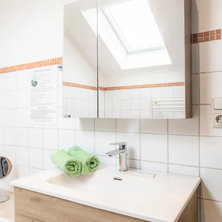 瓦豪富尔堡尔恩豪富巴姆比豪富酒店 农家乐