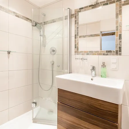 农家乐 瓦豪富尔堡尔恩豪富巴姆比豪富酒店 湖滨福煦