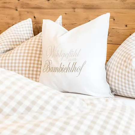 农家乐 瓦豪富尔堡尔恩豪富巴姆比豪富酒店 *