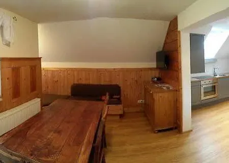 瓦豪富尔堡尔恩豪富巴姆比豪富酒店 农家乐 *