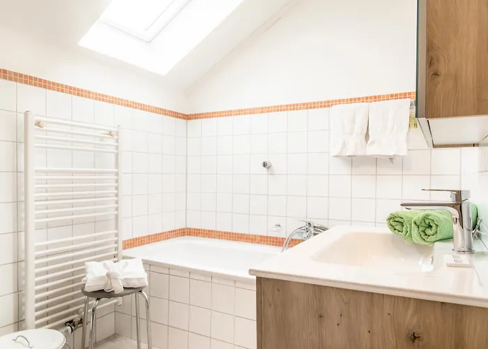 Alojamento de Turismo Rural Wohlfuehlbauernhof Bambichlhof Fuschl am See